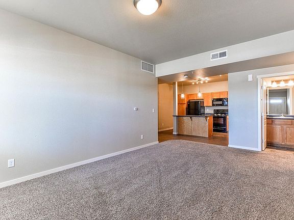 4th image of 4101 Crittenton Ln Unit 402