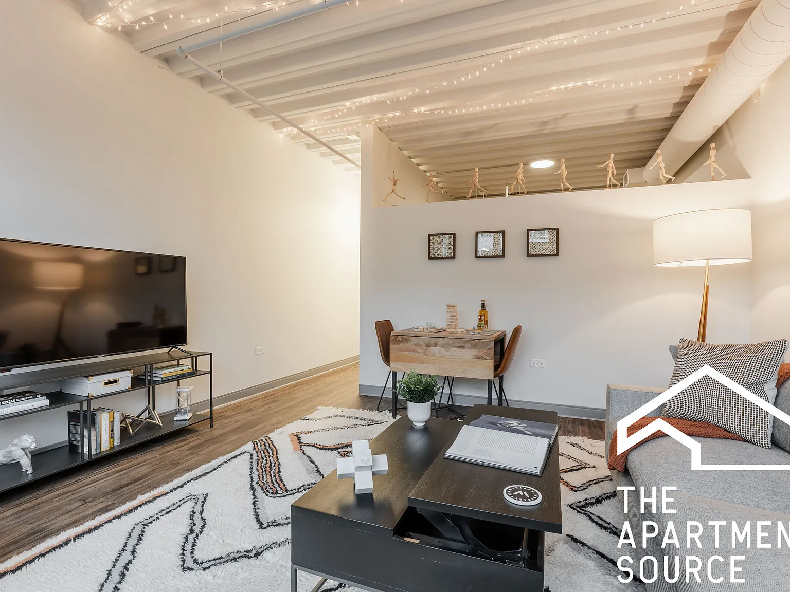 1 bed, $2,524 — Photo 2