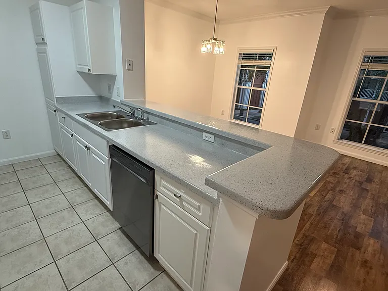 729 Celebration Ave #729 — Photo 16