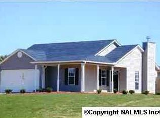 123 Fox Chase Trl, Toney, AL 35773