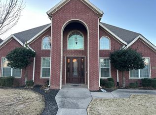 4500 Swinton Dr, Bentonville, AR 72713