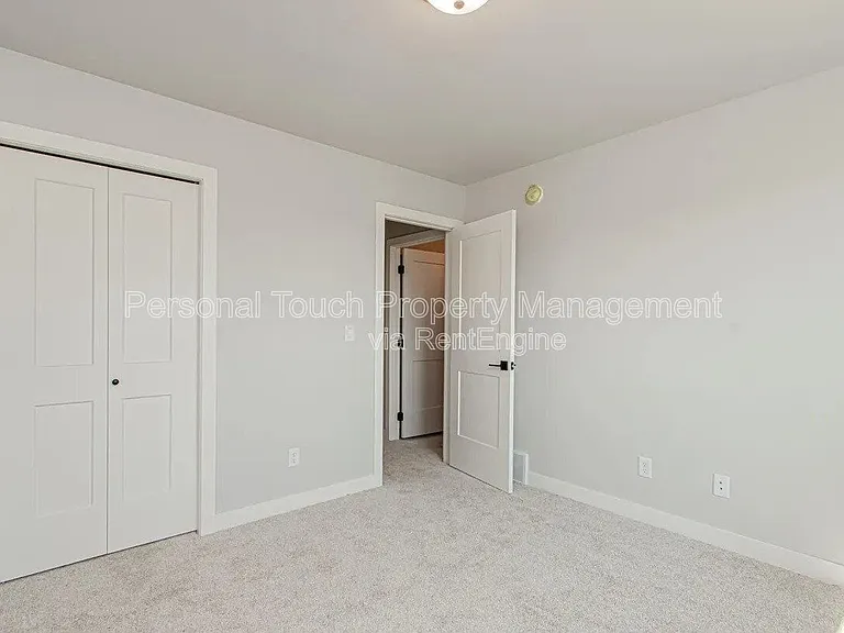 6756 66th Ave S — Photo 10