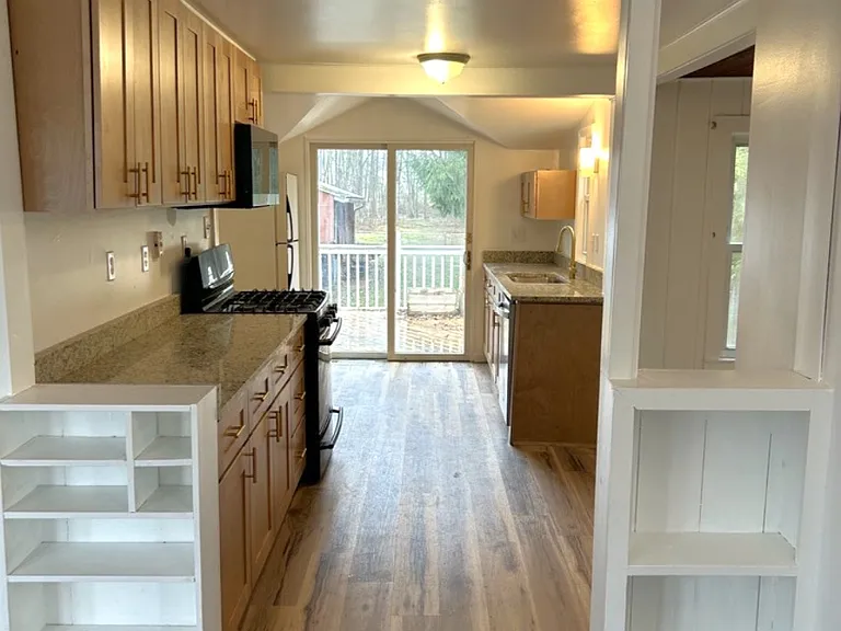 225 River Meadow Dr — Photo 11