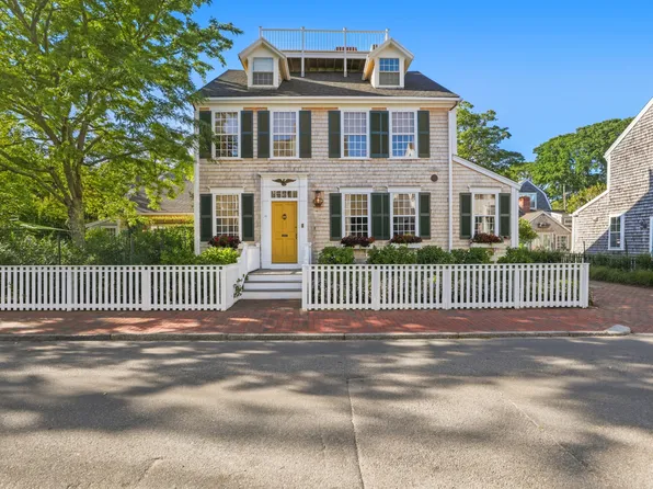 35 India St, Nantucket, MA 02554