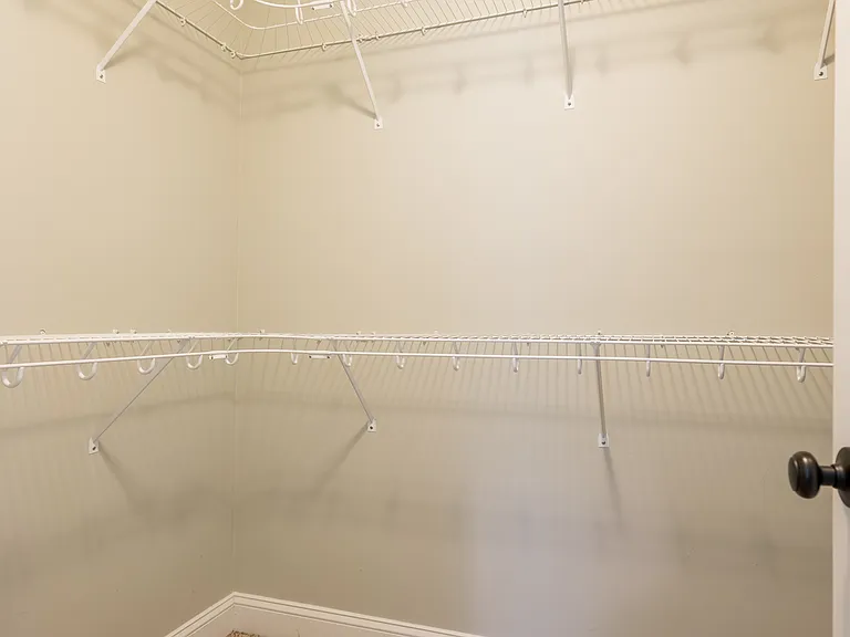 4122 Barrington Dr — Photo 15