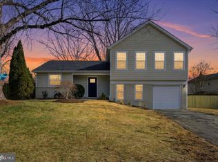 4529 Flintstone Rd, Alexandria, VA 22306