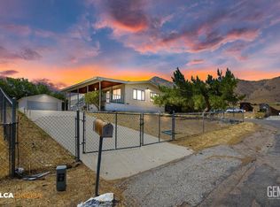 6004 Maple Ave, Lake Isabella, CA 93240