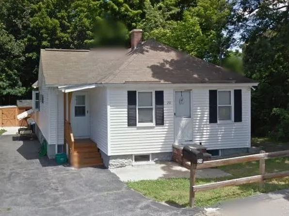 20 Farragut St, Dracut, MA 01826