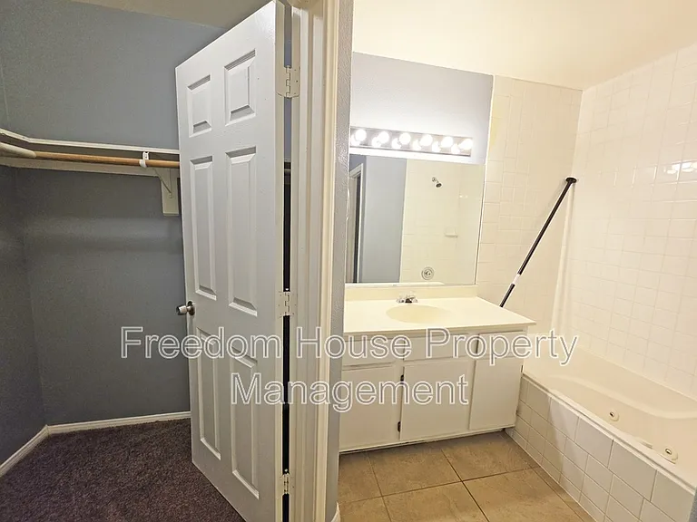 1444 Star Rd #3 — Photo 34