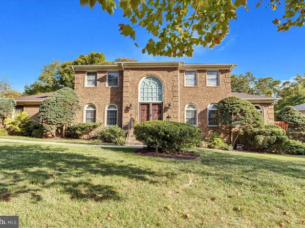 700 Othman Dr, Fort Washington, MD 20744