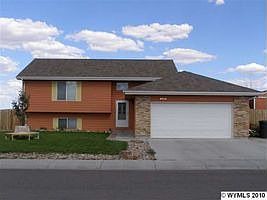 Home for Sale in Bar Nunn, Wyoming $204,900
