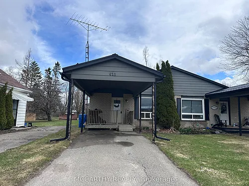 421 Victoria St Photo 1