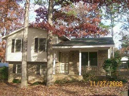 2nd image of 3212 Burntwood Cir