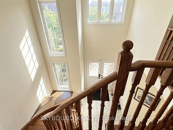4th image of 3777 Quiet Creek Dr