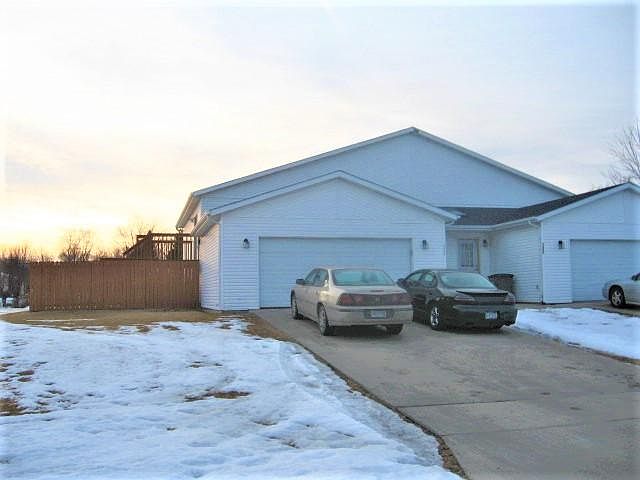 1st image of 1225 32nd Street Cir S