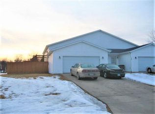 1225 32nd Street Cir S, Moorhead, MN 56560