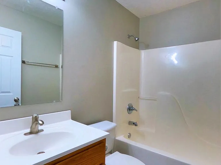 1625 Maple View Way — Photo 12