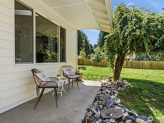 5th image of 6113 148th Avenue NE
