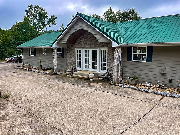 5th image of 470A Oak Ridge Rd