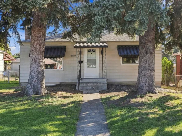 3924 N Cedar St, Spokane, WA 99205