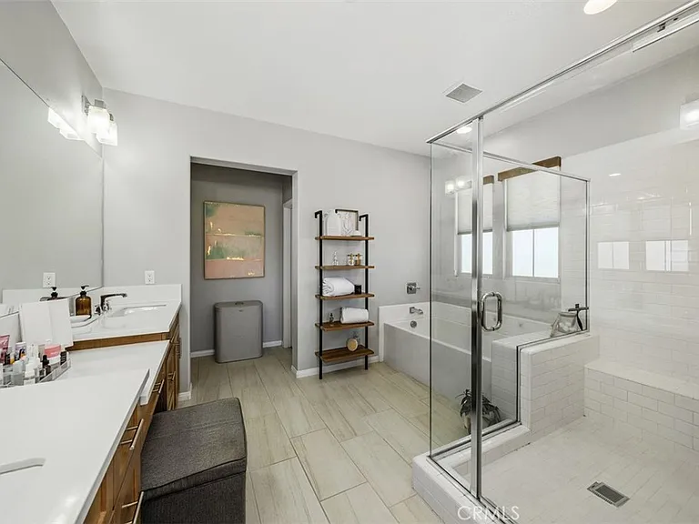 102 Sencillo Pl — Photo 21
