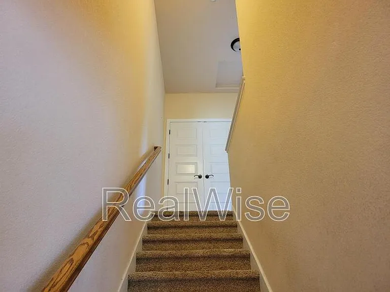 1789 SE Hill Park Pl — Photo 6
