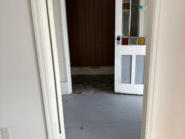 45 Waldorf Pl, Schenectady, NY 12307