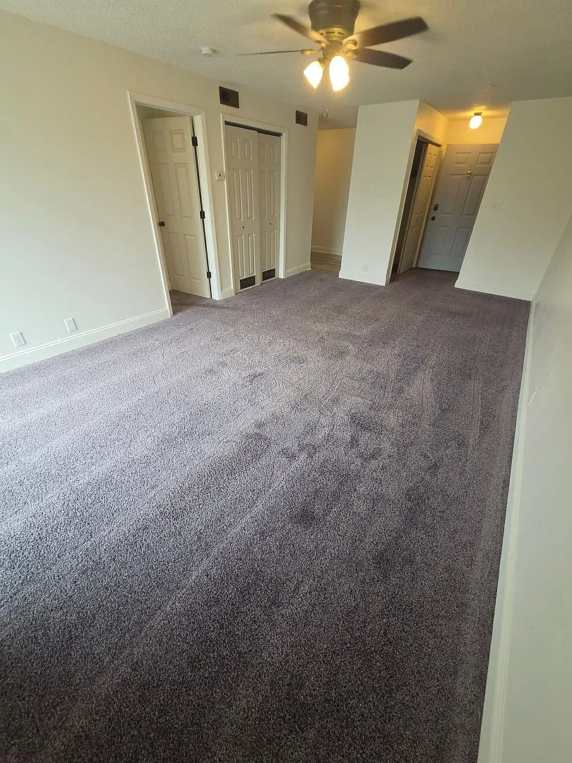 239 S Jefferson St 2 — Photo 3