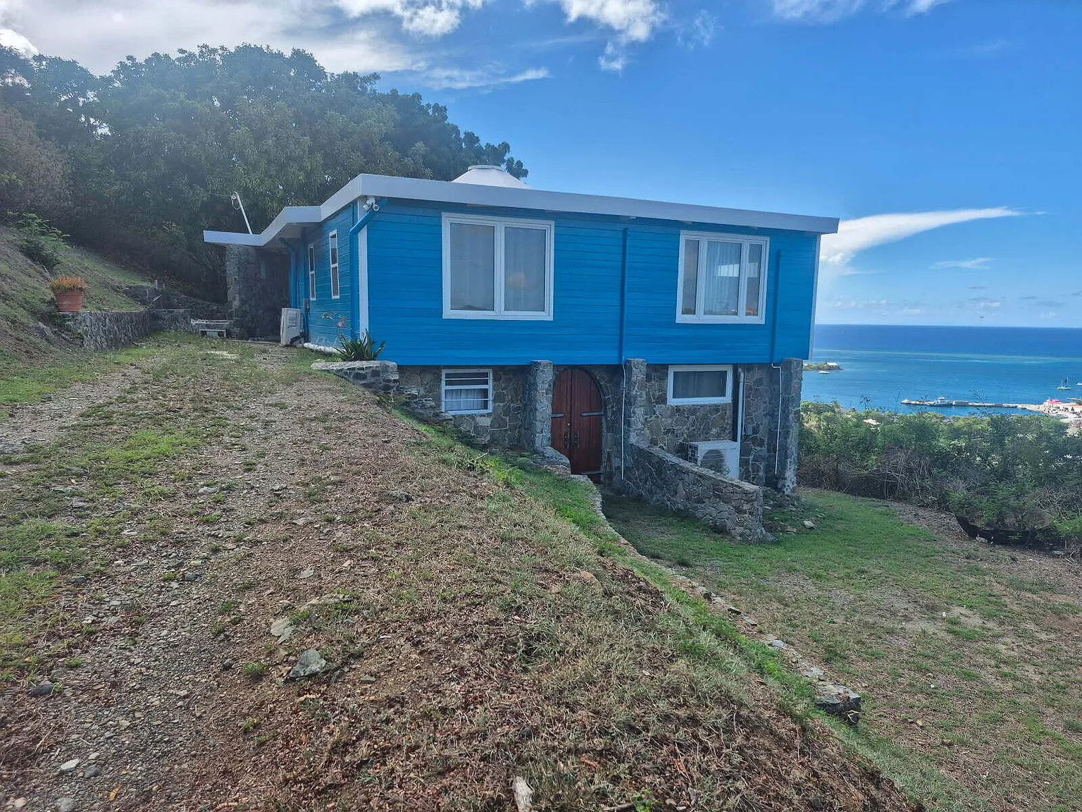 3 bed, 1700 sqft, $3,900 — Photo 3