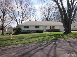212 Campanile Dr, East Peoria, IL