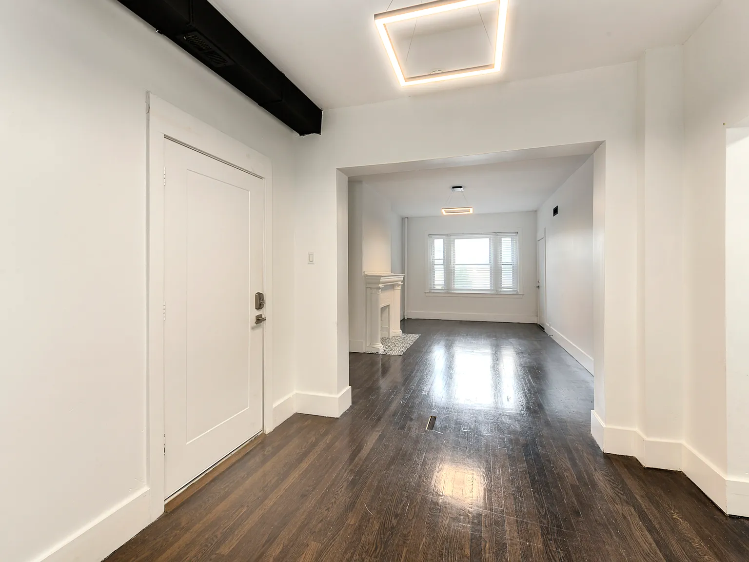 3 bed, 1500 sqft, $1,319 — Photo 4