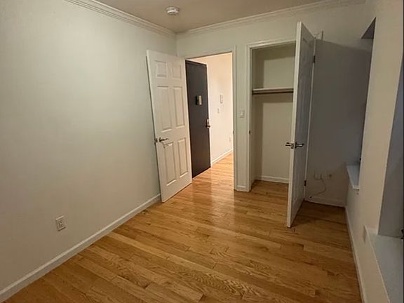 5th image of 172 Rivington St APT 3