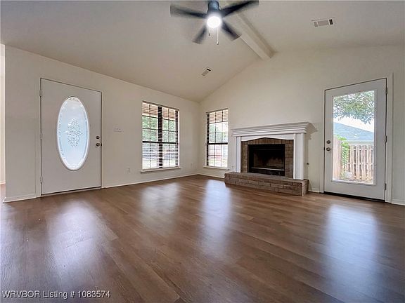 5th image of 140 Juniper Dr