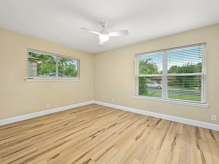 9007 Viking Dr — Photo 6