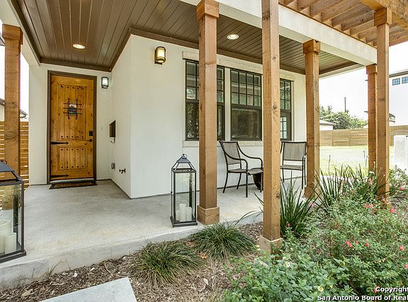3rd image of 436 E Olmos Dr