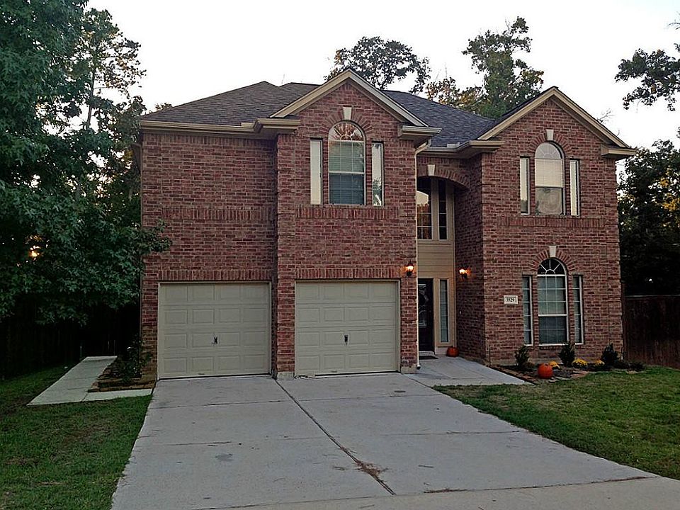 Peaceful country living, yet minutes from I45!