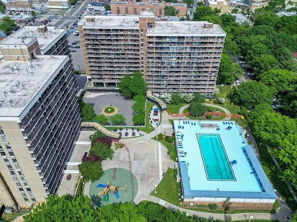 15038 Union Tpke APT 4S, Flushing, NY 11367