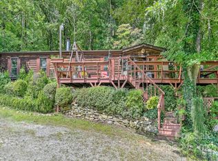 165 Rocky Ridge Rd, Hendersonville, NC 28739