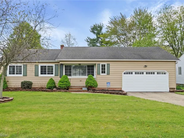 13257 Whitney Rd, Strongsville, OH 44136