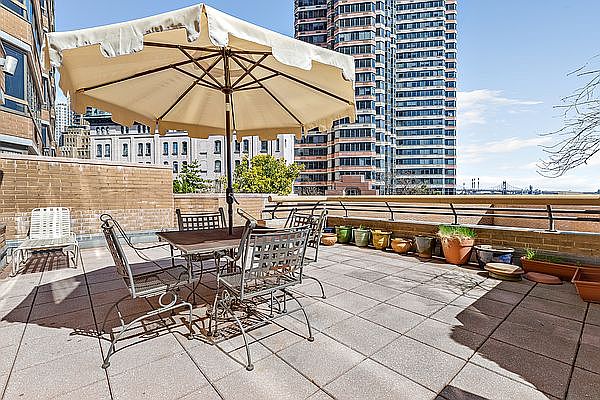 1st image of 630 1st Ave APT 5A