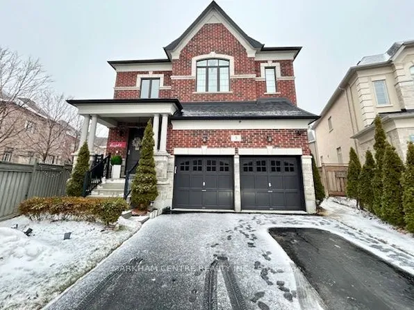 3 Hamster Cres, Aurora, ON L4G 3G7
