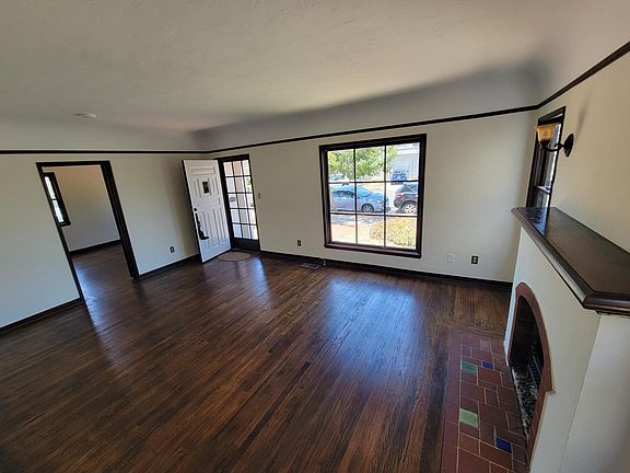 5th image of 4573 33rd St