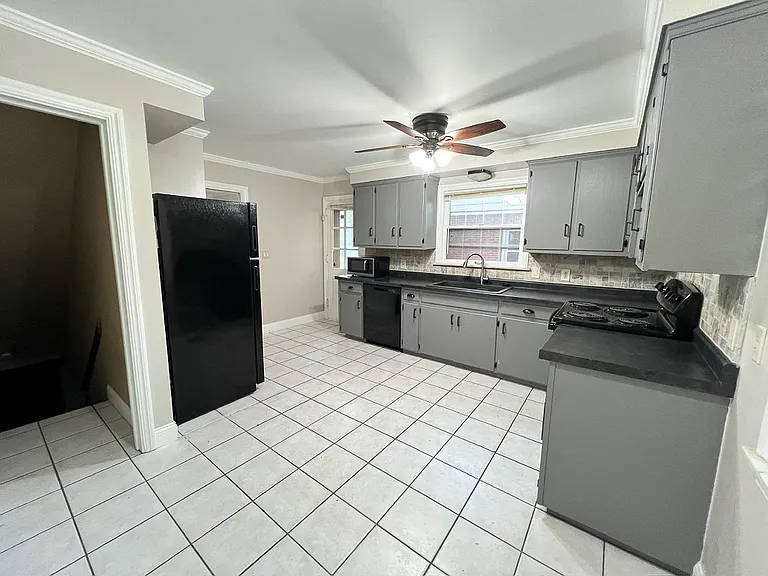94 Jennette Dr — Photo 11