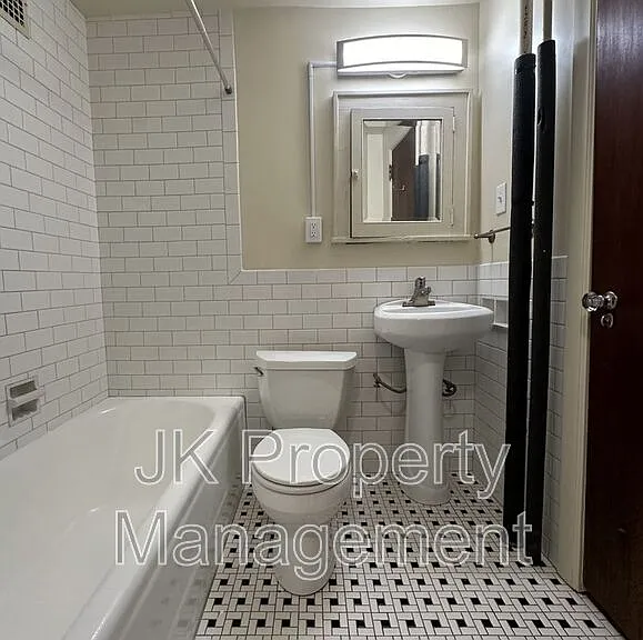 310 5th St N #3 — Photo 9
