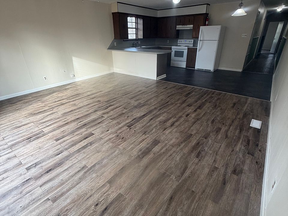 1st image of 113 Marble St #A