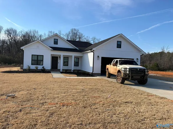 11187 Percy Dr, Tanner, AL 35671
