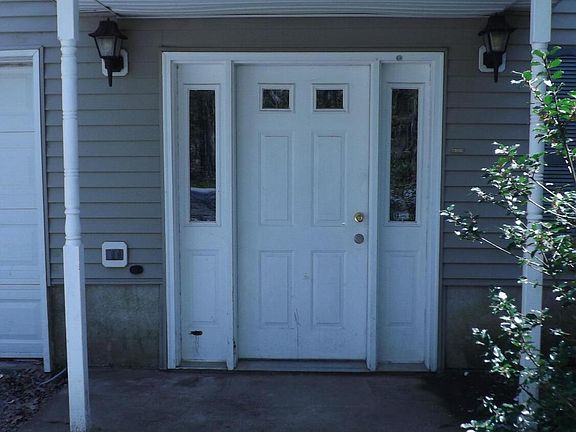 4th image of 1095 Salamanca Dr