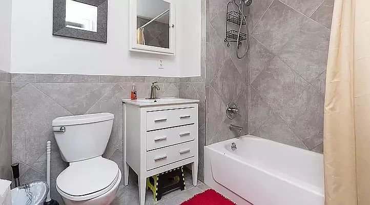 Rented by REAL New York | media 6