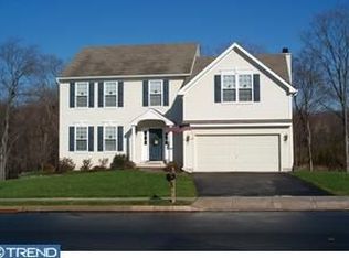 1012 Fallbrook Ln, Pottstown, PA 19464