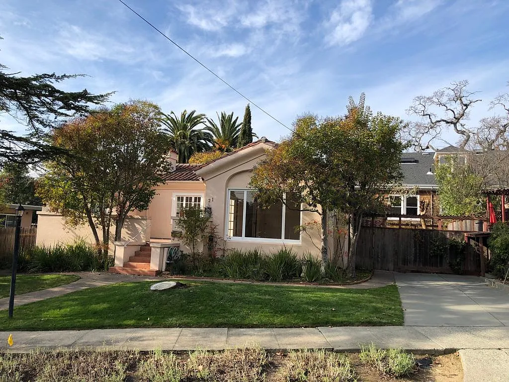 21 Cordone Dr photo 1
